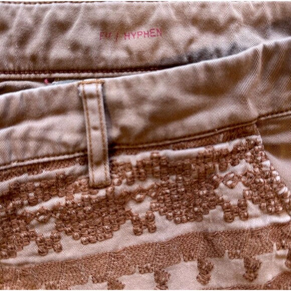 Anthropologie Pilcro Hyphen Shorts Embroidered Brown Chino 6" Inseam Size 34 - Picture 8 of 12